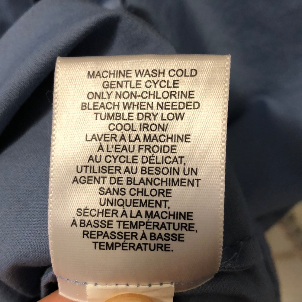 Banana Republic Dress Shirt Small - Picture 7 of 7